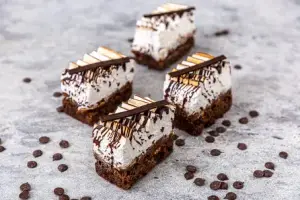Torta Brownie Top con DDL y Merengue LN