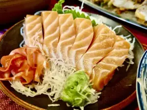 Sashimi de Salmón x10pz