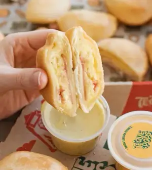 Pastelito de Jamon y Queso