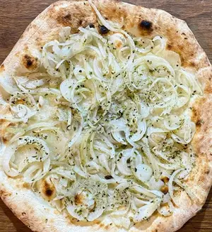 Pizza fugazzeta doble