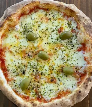 Pizza muzzarella doble queso grande
