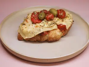 Croissant A La Pizza