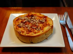 Tarta de Jamon y Queso
