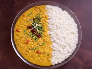 Daal tadka y rice