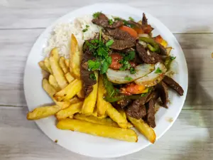 Salteado de pollo