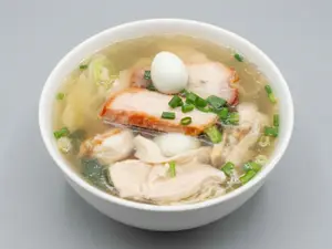 Sopa de wantán