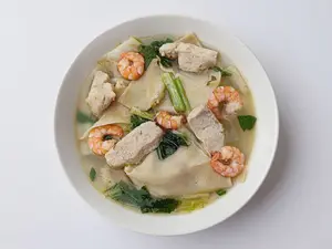 Sopa De Wantán Especial