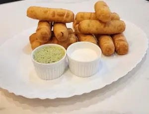 Docena de tequeños