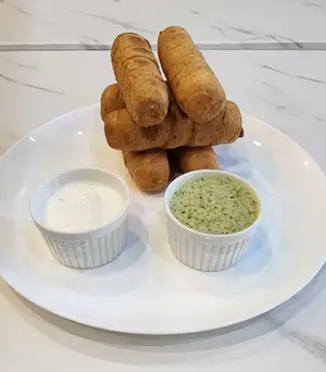 Media docena de tequeños