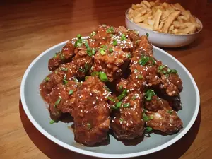 24 Alitas En Salsa Barbacoa