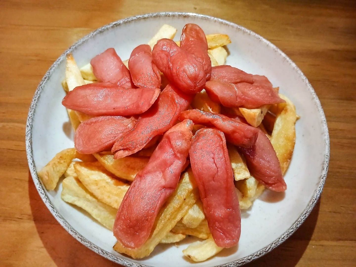 Salchipapa