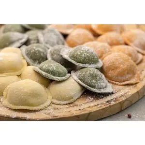 Sorrentinos De Mozarella Y Jamon Serrano Con Masa Al Morrón 16 Unidades