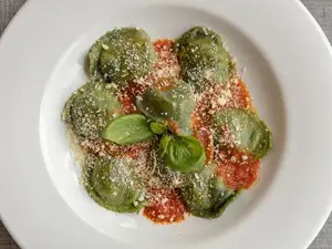 Sorrentinos De Calabaza, Choclo Y Muzarella