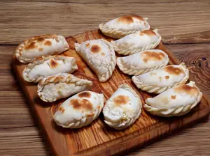 3 empanadas