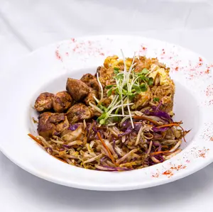 Yakimeshi de pollo