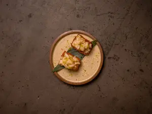 Crispy rice vieiras x2
