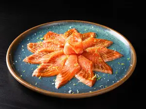 Tiradito trufado
