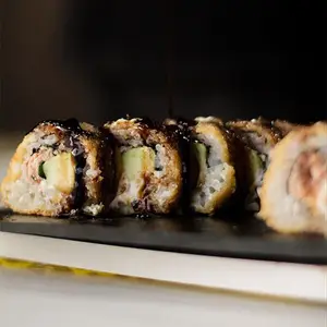 Hot Kioto roll (10 piezas)