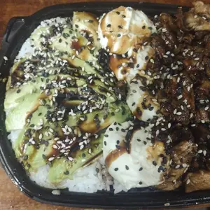 Salad de Pollo Teriyaki
