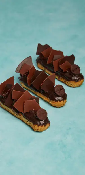 Eclair De Chocolate