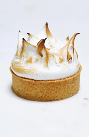 Mini cake lemon pie