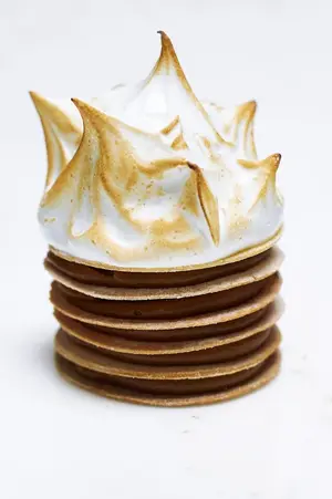 Mini cake rogel