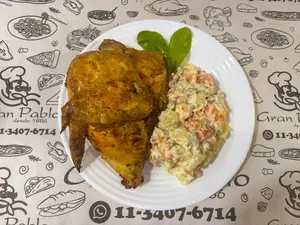1/4 de pollo con guarnición