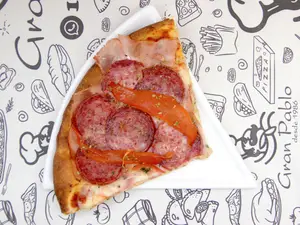 Pizza calabresa