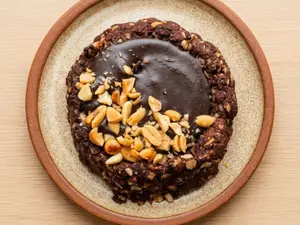 Cookie de datil y choco sin azucar agregada.