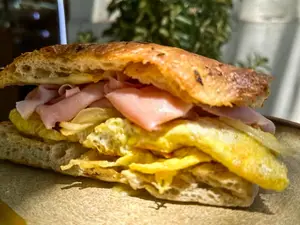 Focaccia de huevo