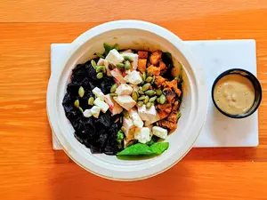 Yamaní bowl