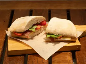 Sandwich ciabatta especial