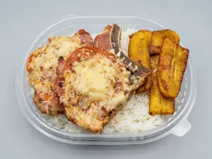 Chuleta ahumada a la parmesana