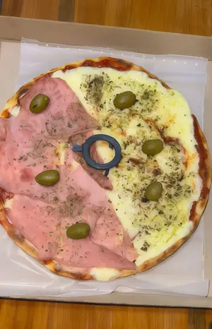 Pizza mixta Jamon y Muzzarella