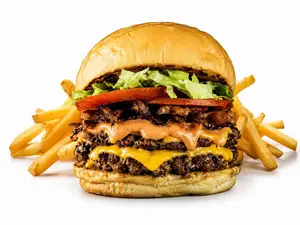 Doble hamburguesarda + papas
