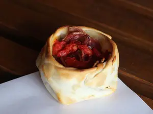 Empanada de longaniza