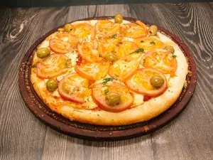 Pizza chica napolitana