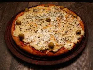 Pizza grande de 3 Quesos