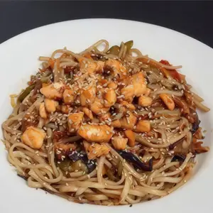 Yakisoba de salmon