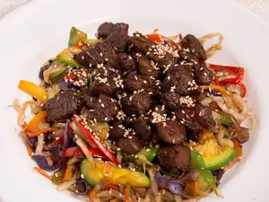 Yakiyasai de carne
