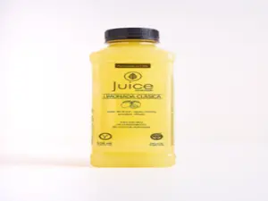 Jugo limonada de limón, menta, jengibre, stevia