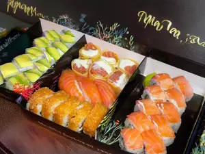 Full salmon 40 piezas sushi