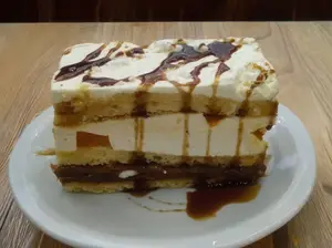 Torta balcarce de durazno