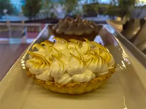 Lemon pie
