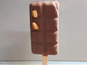 Paleta de chocolate c/alm