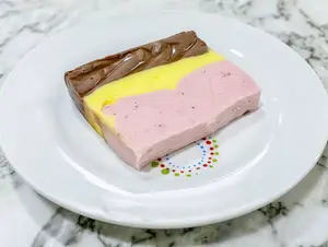 Postre tricolor unidad