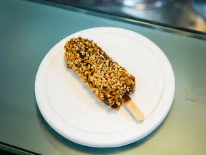 Helado palito crocante