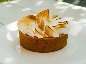 Lemon pie