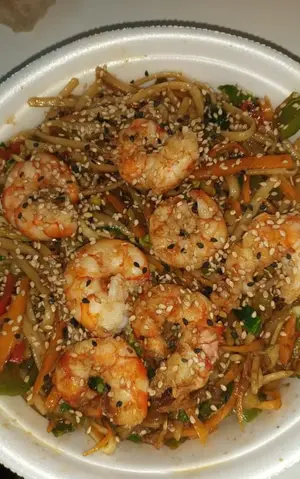 Chow Mein De Langostinos