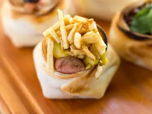 Canastita salchipapas